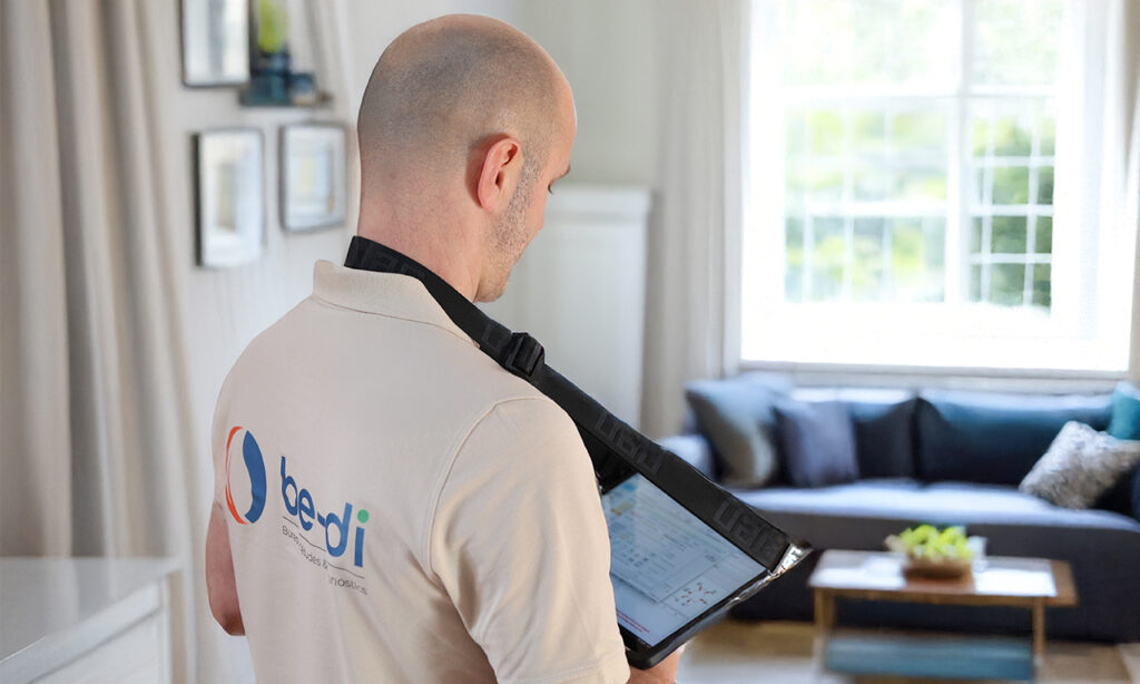 Technicien, Mon accompagnateur Renov’, réalisant, diagnostic immobilier article, Be-Di